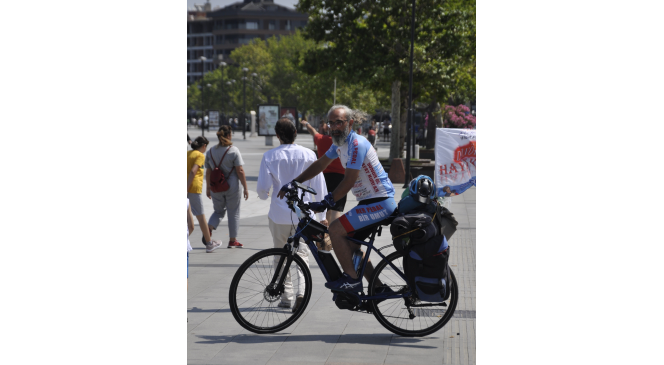 K&ouml;k h&uuml;cre bağışına dikkat &ccedil;ekmek i&ccedil;in 7 bin kilometre pedal &ccedil;evirecek
