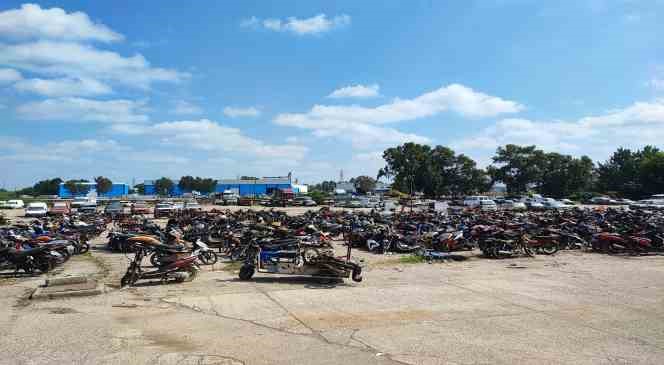 Borçlarını ödemek için yediemine verdikleri araçları kayboldu
