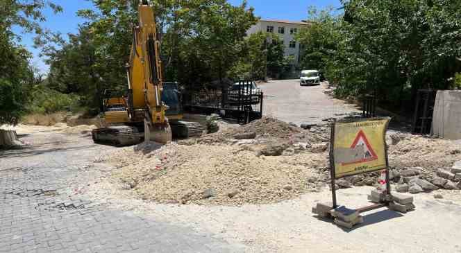 Esentepe TOKİ i&ccedil;me suyu hattı yenileniyor
