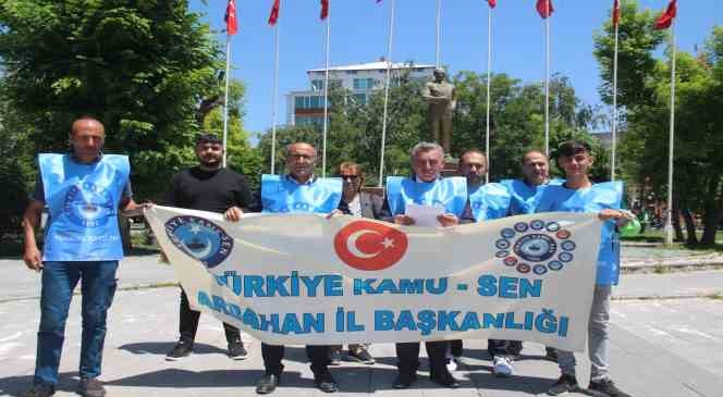 T&uuml;rkiye Kamu Sen; "Maaş artışları beklentileri karşılamamıştır"
