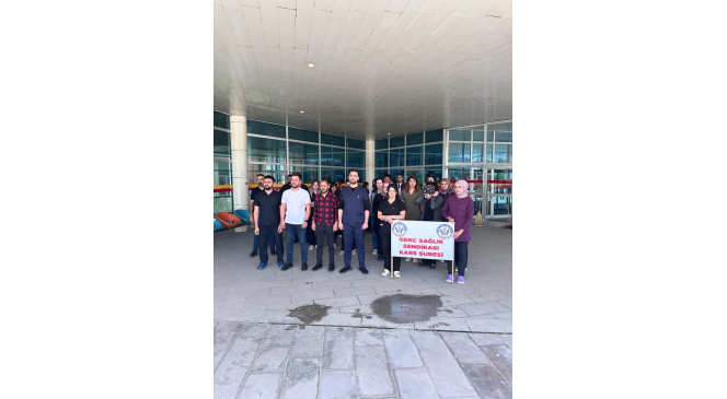 Kars’ta Genç Sağlık Sen’den basın açıklaması