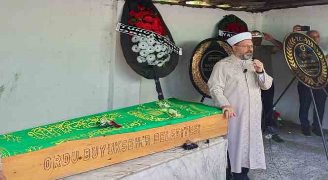 Diyanet İşleri Başkanı Erbaş, amcası Hasan Erbaş’ın cenaze namazını kıldırdı