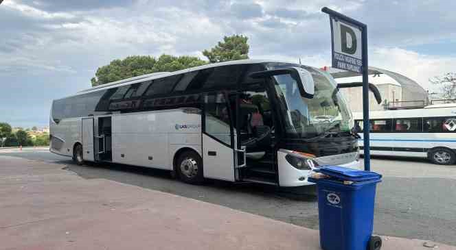 46 kişi yemekten zehirlendi
