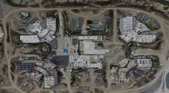 Trabzon Şehir Hastanesi inşaatı hızla y&uuml;kseliyor
