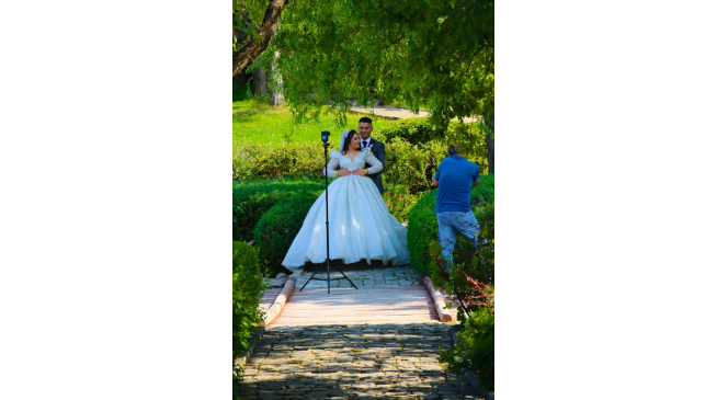 Japonların en b&uuml;y&uuml;k otantik bah&ccedil;esine yoğun ilgi 