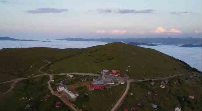 Sis Dağı&rsquo;ndan sis denizi manzaraları
