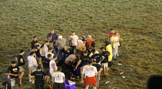 Kırkpınar&rsquo;da 2 bu&ccedil;uk saat s&uuml;ren nefes kesen g&uuml;reş
