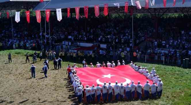 Kırkpınar ağalığını 22 Milyon 222 bin TL ile Seyfettin Selim kazandı
