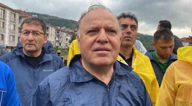 Zonguldak Valisi Mustafa Tutulmaz: "Son 24 saatte 200 kilogram yağış alan yerler var"