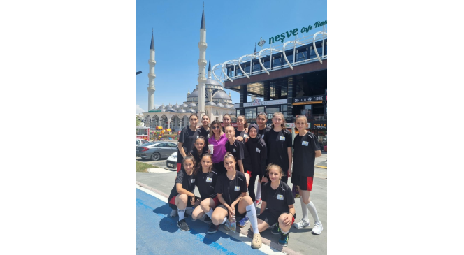 Kayseri ANALİG Kız ve Erkek takımları yarı finalde