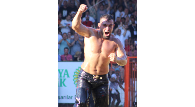 Kırkpınar&rsquo;da başpehlivan Yusuf Can Zeybek oldu

