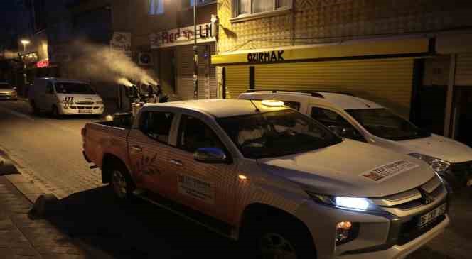 Zeytinburnu&rsquo;nda bir gecede 6 mahalle ila&ccedil;lanıyor
