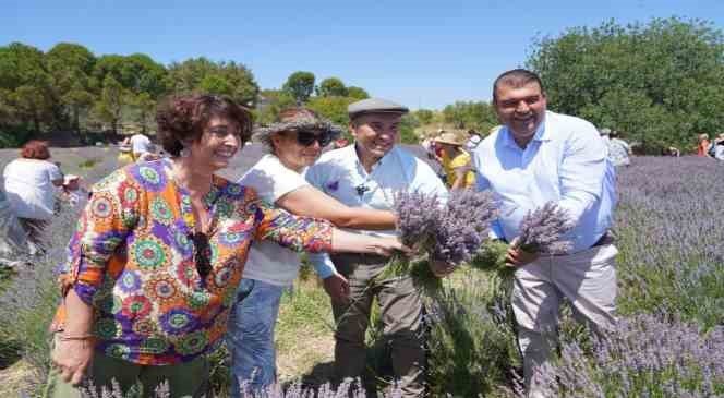 Seferihisar’da mis kokulu festival