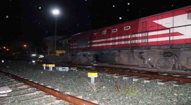 Samsun’da yük treni raydan çıktı