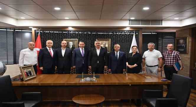 Balıkesir Büyükşehir’de işçi enflasyona ezdirilmedi
