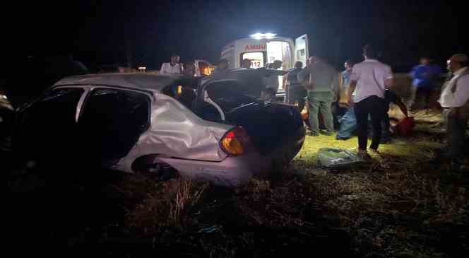 Diyarbakır&rsquo;da taziye d&ouml;n&uuml;ş&uuml; kaza: 2&rsquo;si &ccedil;ocuk, 1&rsquo;i ağır 6 yaralı
