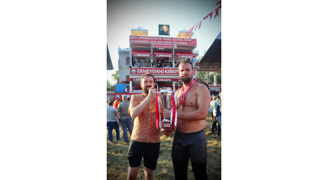 Paris&rsquo;ten Edirne&rsquo;ye Kırkpınar yolculuğu
