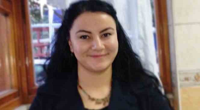 Isparta&rsquo;da g&ouml;lde boğulan kadın, memleketi Karaman&rsquo;da defnedildi
