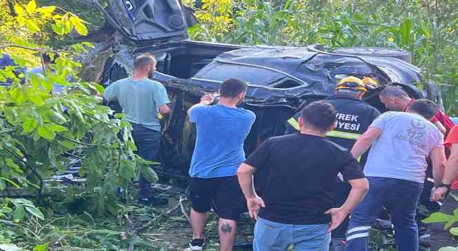 Zonguldak’ta yayaya çarpan otomobil tarlaya devrildi: 1 ölü, 3 yaralı