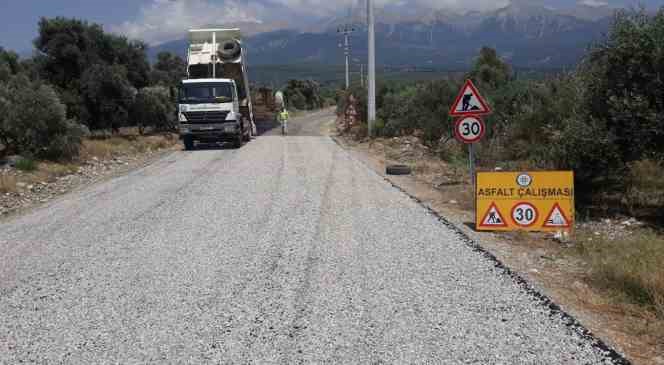 Muğla&rsquo;nın 10 il&ccedil;esinde asfaltlama &ccedil;alışması
