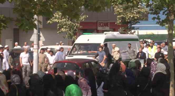 Menzil grubu lideri Abd&uuml;lbaki El-H&uuml;seyni i&ccedil;in cenaze namazı kılındı
