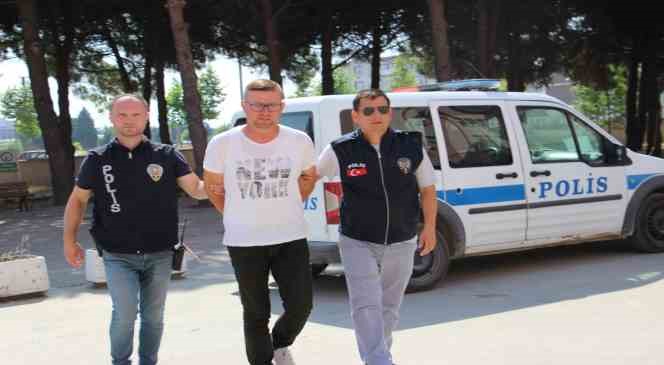 Gelibolu’da hakkında 52 yıl 8 ay kesinleşmiş hapis cezası bulunan zanlı yakalandı