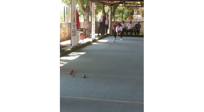 Eğirdir Huzurevi Bocce Takımı, şampiyonluğa koşuyor

