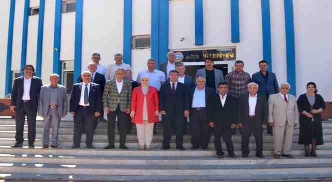 AKP Yerel Y&ouml;netimler Başkan Yardımcısı K&ouml;seoğlu Ağrı&rsquo;ya geldi
