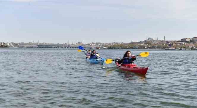 Fatih&rsquo;te 9 branşta yaz spor okulları başlıyor
