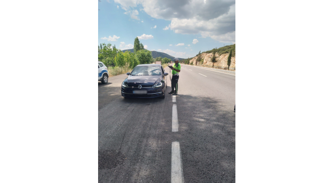 Burdur Emniyeti’nin radarlı hız denetiminde 297 araca ceza uygulandı
