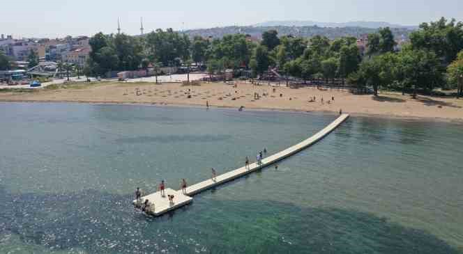 Akasya Plajı modern görünüme kavuşturuldu