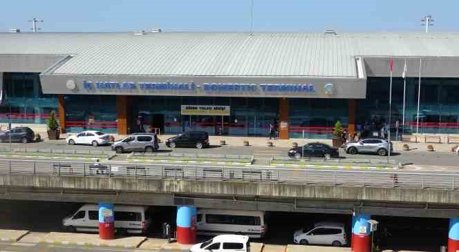 Trabzon Havalimanı&rsquo;nın pisti yeniden bakıma alınıyor

