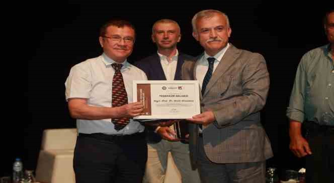 Uşak Üniversitesi’nde 15 Temmuz konferansı düzenlendi