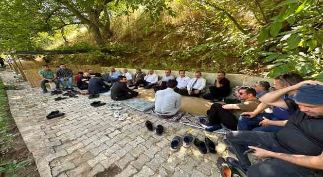 Irak’tan gelen turizm kafilesi Şemdinli’yi gezdi