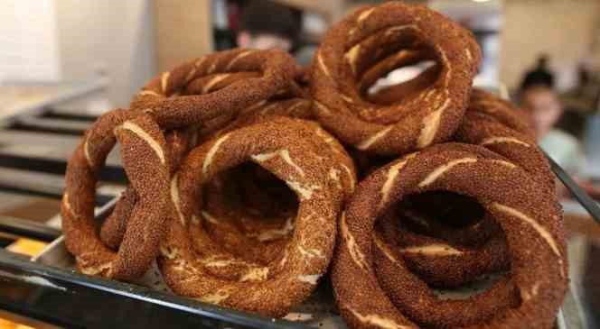 Denizli’de ekmek ve simit 7 lira oldu