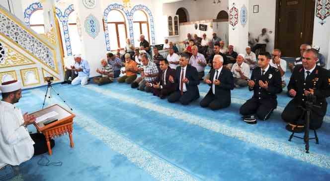 Lapseki&rsquo;de 15 Temmuz şehitleri anıldı
