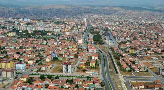 Uşak&rsquo;ta konut satışları yarı yarıya azaldı
