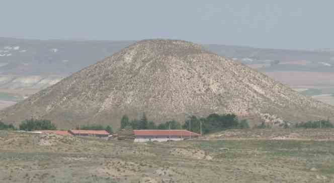 Eski Makedonya Kralı Büyük İskender, tarihi kent Gordion’un efsanesi ile anılıyor