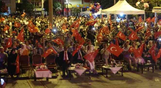 Isparta 15 Temmuz’ da tek yürek oldu