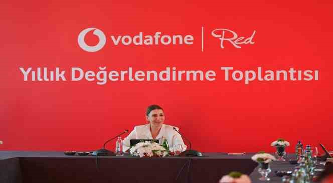 Vodafone Red&rsquo;liler 1 yılda 1,4 milyar TL tasarruf etti
