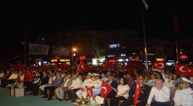 15 Temmuz Milli Birlik ve Beraberlik g&uuml;n&uuml; "Y&uuml;zyılın Kahramanları" teması ile Marmaris&rsquo;te kutlandı
