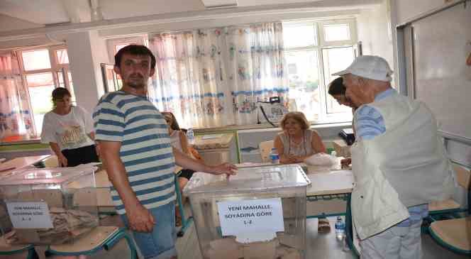 Didim CHP&rsquo;de merkez mahalleler &rsquo;mavi&rsquo; dedi
