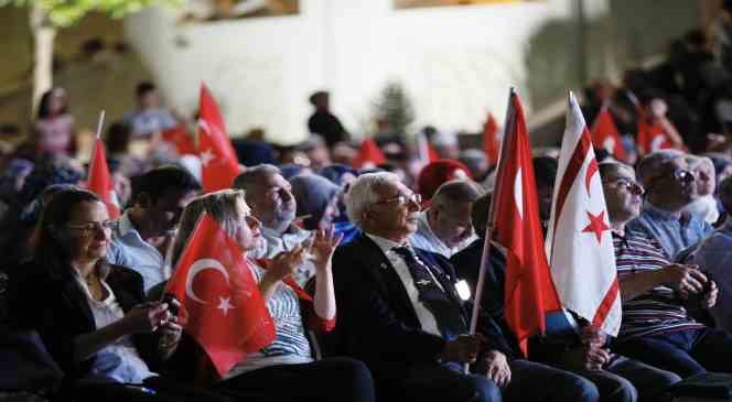 Körfezliler, 15 Temmuz’un 7. yılında meydanlardaydı