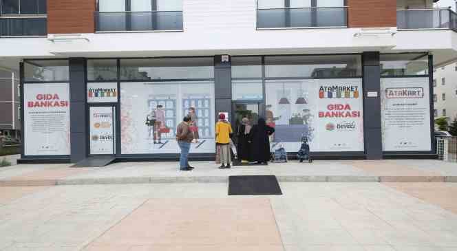 AtaMarket'ten 8 bin 200 hane faydalandı, 155 bin ürün ihtiyaç sahiplerine ulaştırıldı