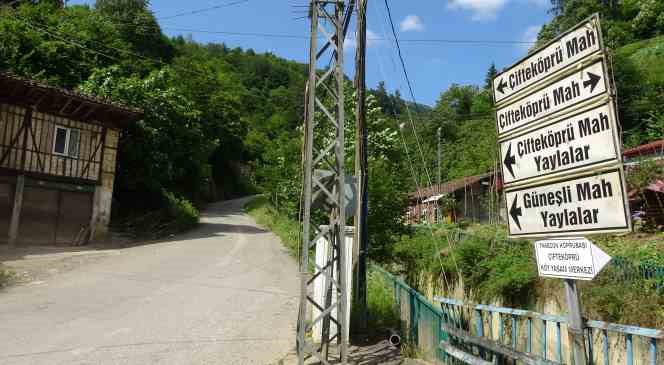 Trabzon&rsquo;da şaşırtan tabela
