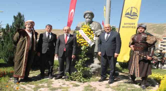 Renkli görüntülere sahne olan Dede Korkut coşkusu meydanlara taştı