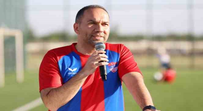 Niğde&rsquo;de 15 Temmuz Futbol Turnuvası Başladı

