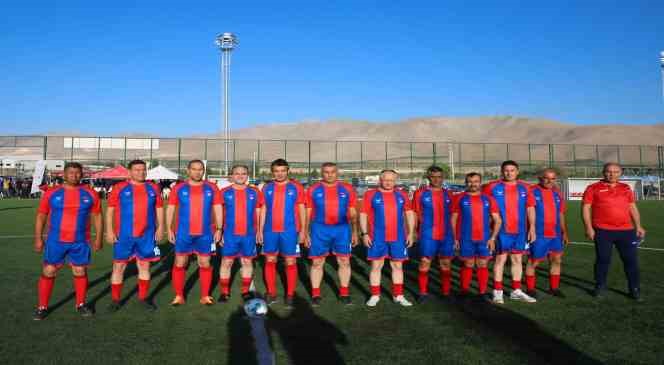 Niğde’de 15 Temmuz Futbol Turnuvası Başladı