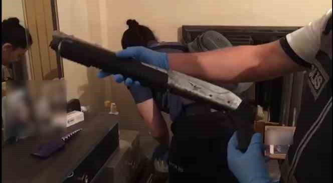 Yalova’da silahla havaya ateş açan 5 kişi gözaltına alındı