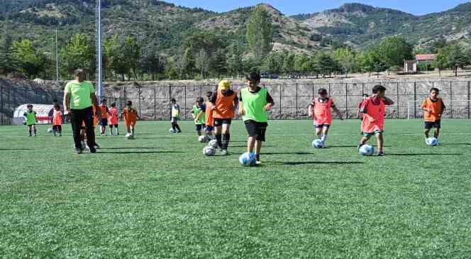 Isparta Belediyesi  Spor Kompleksinde yetenekli sporcular yetiştiriliyor